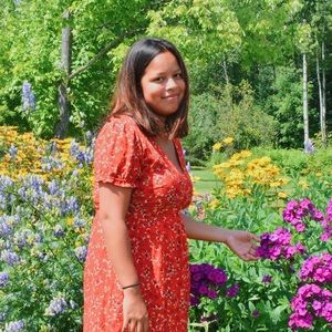 Meet your Posher, Isabel